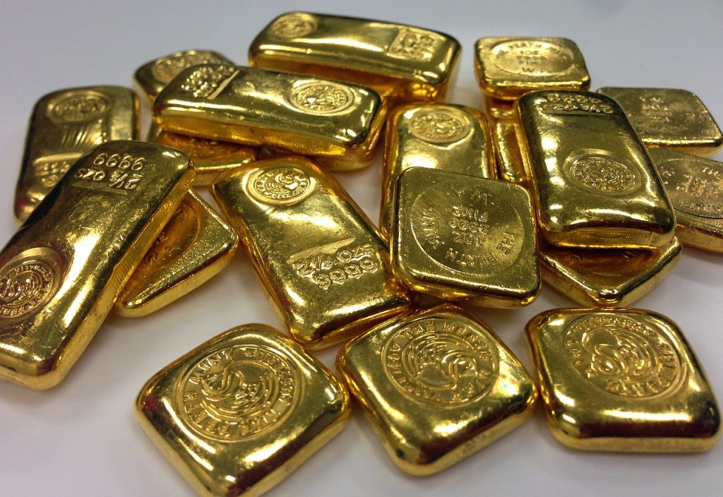 Flipping Gold for Profit: When and How to Buy and Sell for Maximum Gains